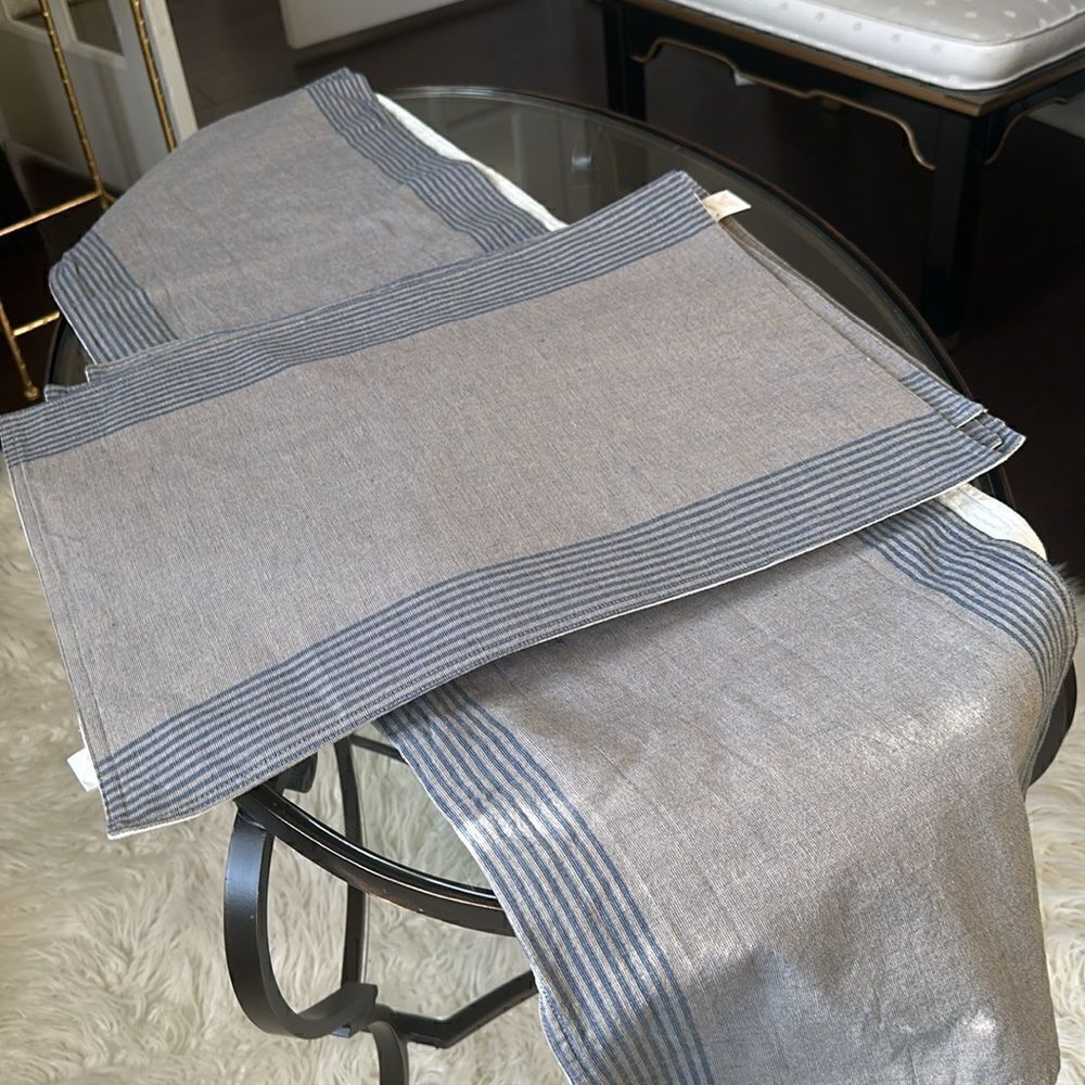 West Elm Rectangular Cotton 6 Placemats & Table Runner Decor